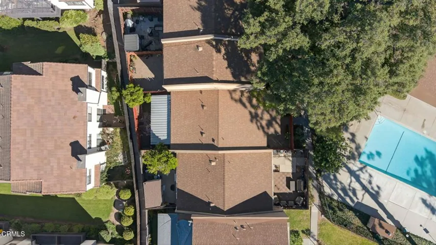 32-web-or-mls-UpmarketMedia-426NPal-Aer-