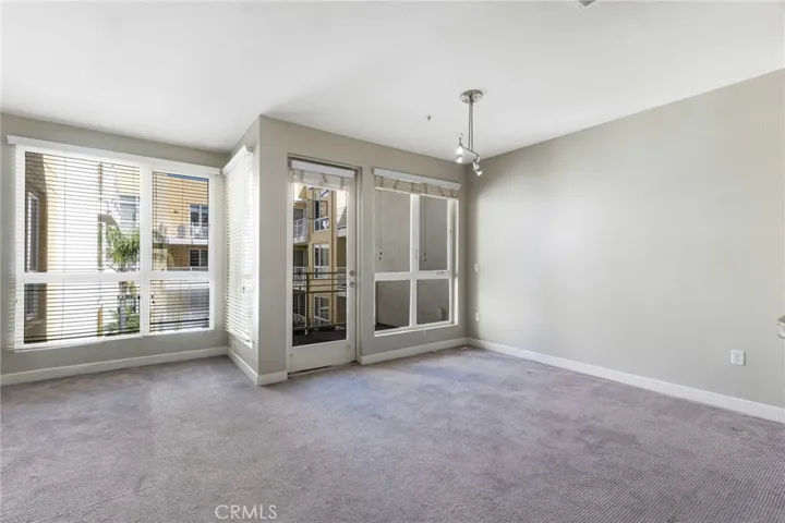 21301 Erwin Street 402, Woodland Hills, California 91367