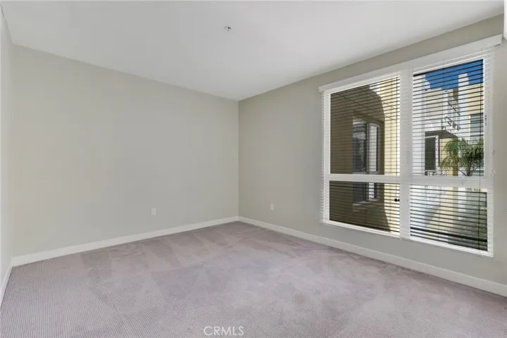 21301 Erwin Street 402, Woodland Hills, California 91367