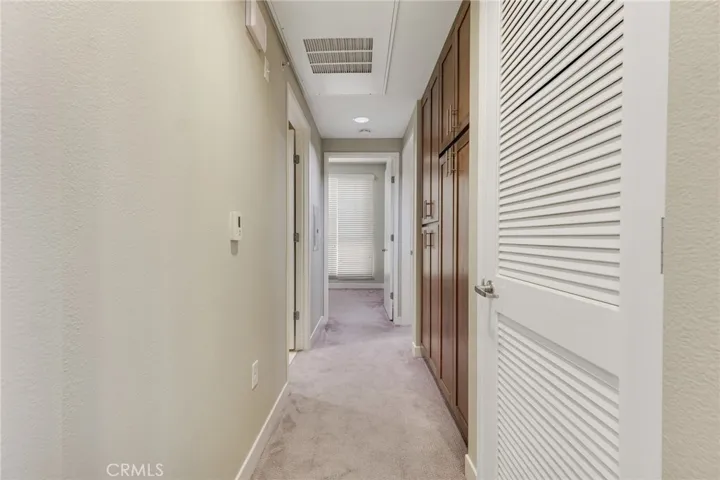 21301 Erwin Street 402, Woodland Hills, California 91367