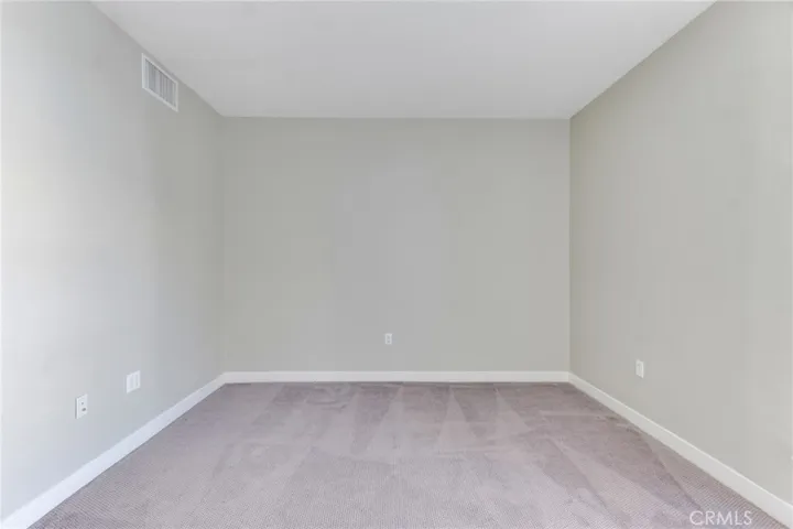 21301 Erwin Street 402, Woodland Hills, California 91367