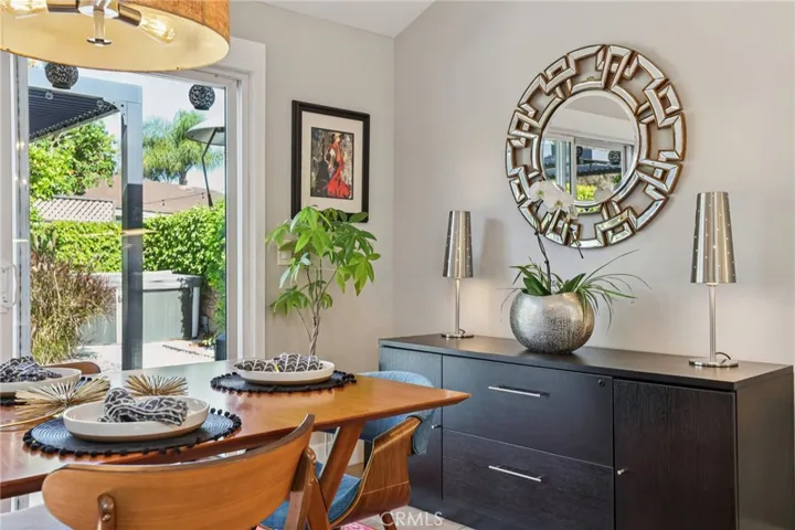 173 College Park, Seal Beach, California 90740