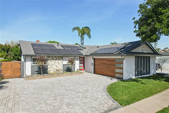 173 College Park, Seal Beach, California 90740