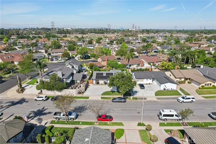 173 College Park, Seal Beach, California 90740
