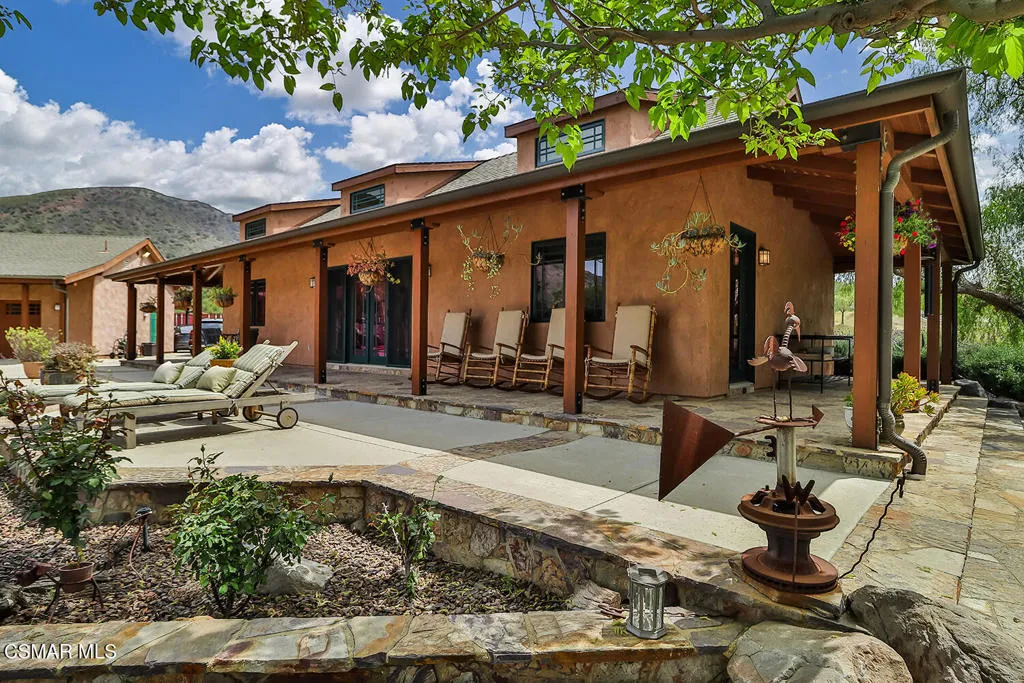 lGuest House Exteriors4