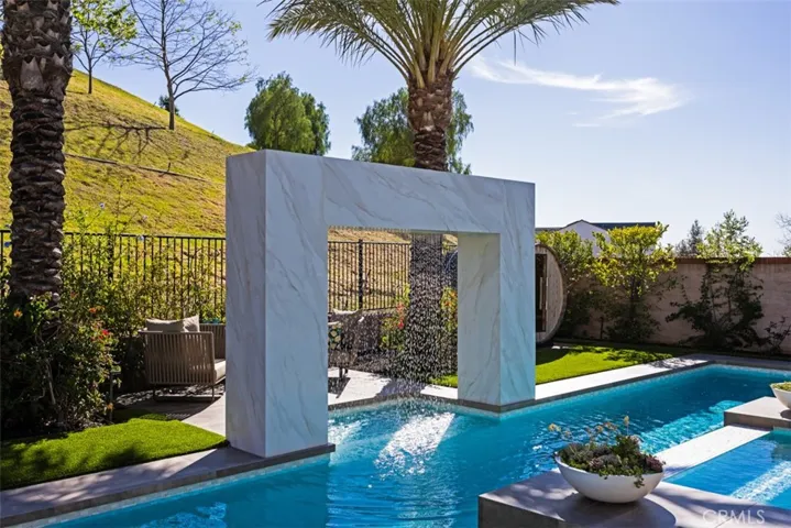 26600 Paseo Retirada, San Juan Capistrano, California 92675