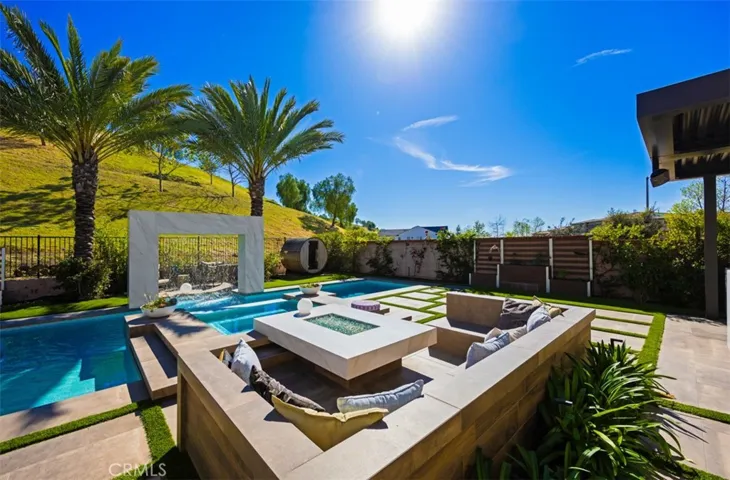 26600 Paseo Retirada, San Juan Capistrano, California 92675