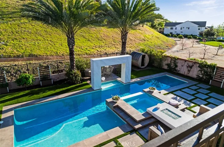 26600 Paseo Retirada, San Juan Capistrano, California 92675