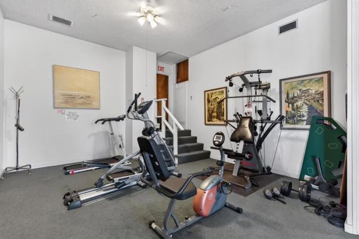 158 Kern Street 10, Salinas, California 93905