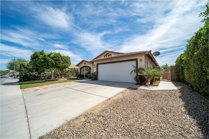 85811 avenida aleenah (52)