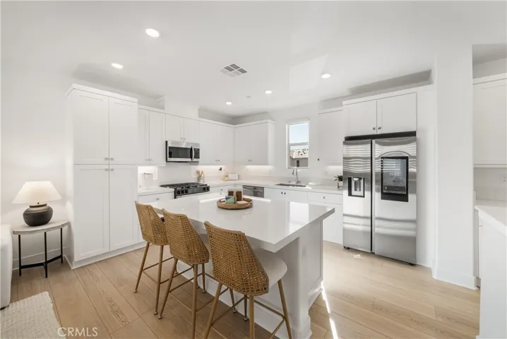 3221 Cove Court, Rancho Mission Viejo, California 92694