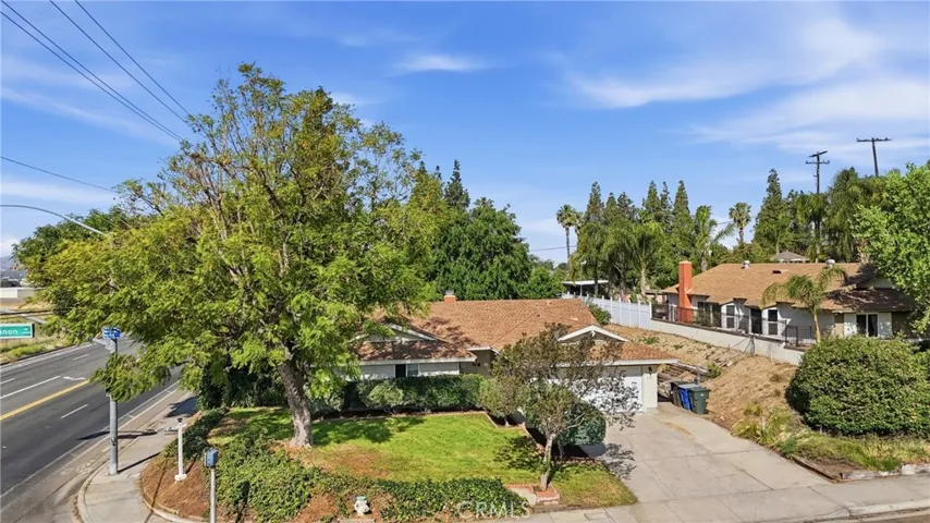 6585 Shannon, Riverside, California 92504