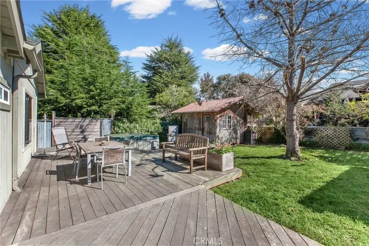Backyard with lots of room for entertaining