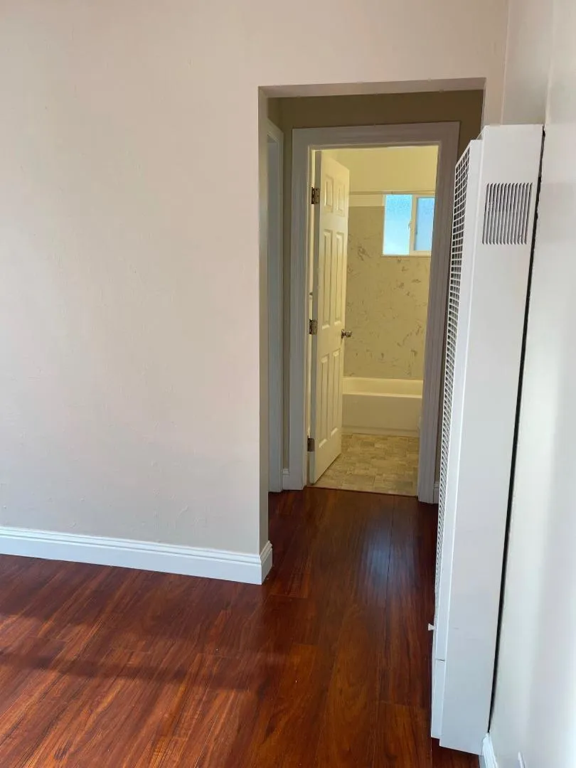 3085 William Avenue, Redwood City, California 94063 — photo 5