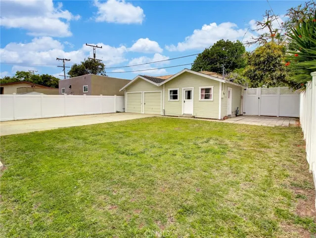 Backyard Garage,Guest Quarters and Patio