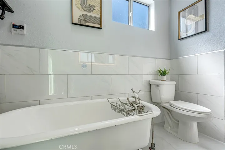 1381 W Summerland, San Pedro, California 90732