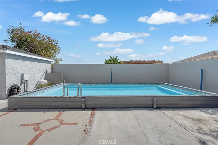 1381 W Summerland, San Pedro, California 90732