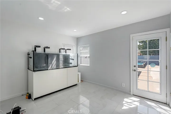 1381 W Summerland, San Pedro, California 90732