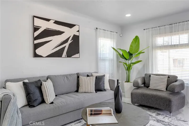 1381 W Summerland, San Pedro, California 90732