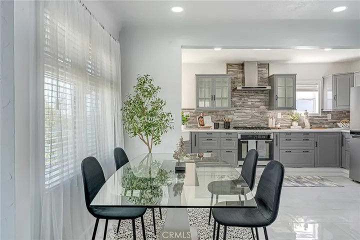 1381 W Summerland, San Pedro, California 90732