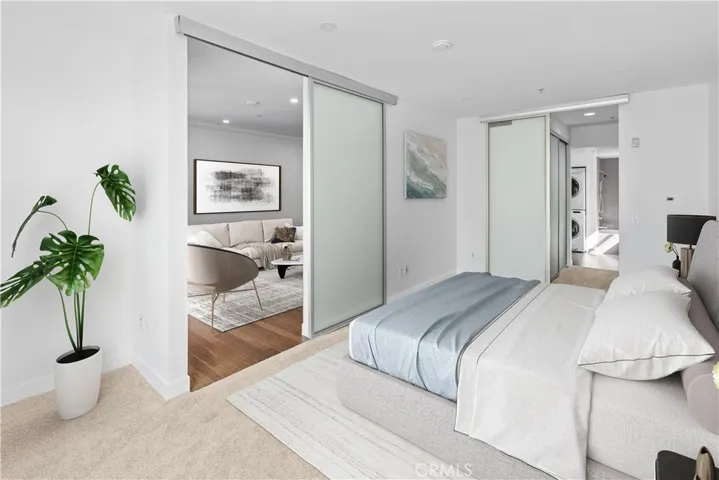 Photo has been digitally altered with virtual staging.