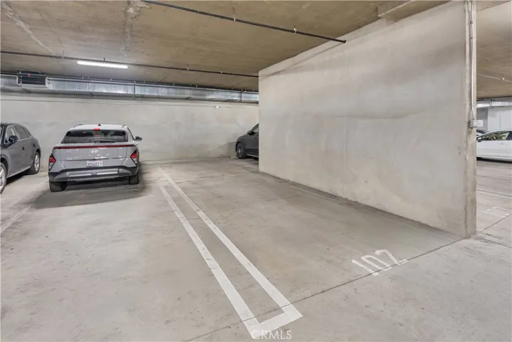 Tandem parking spaces (#102)