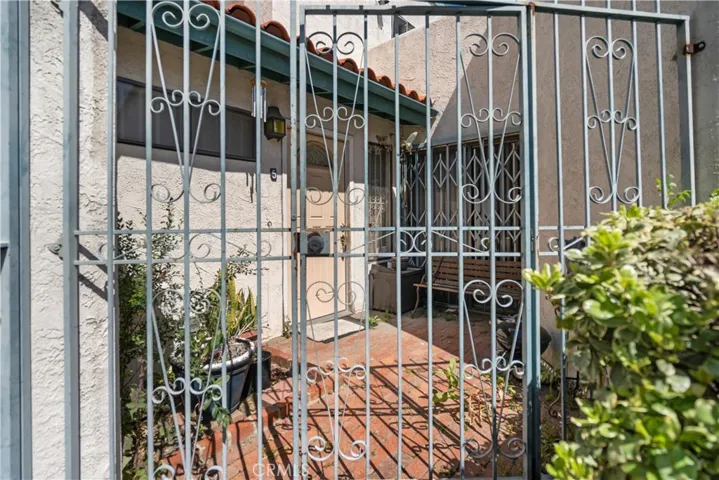 9024 Willis, Panorama City, California 91402
