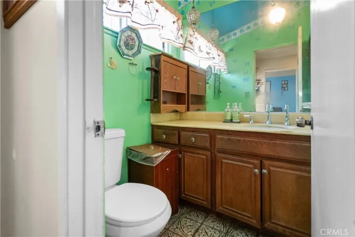 9024 Willis, Panorama City, California 91402