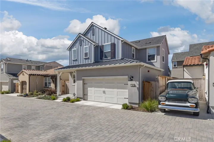 194 Earthwood Lane, San Luis Obispo, California 93401
