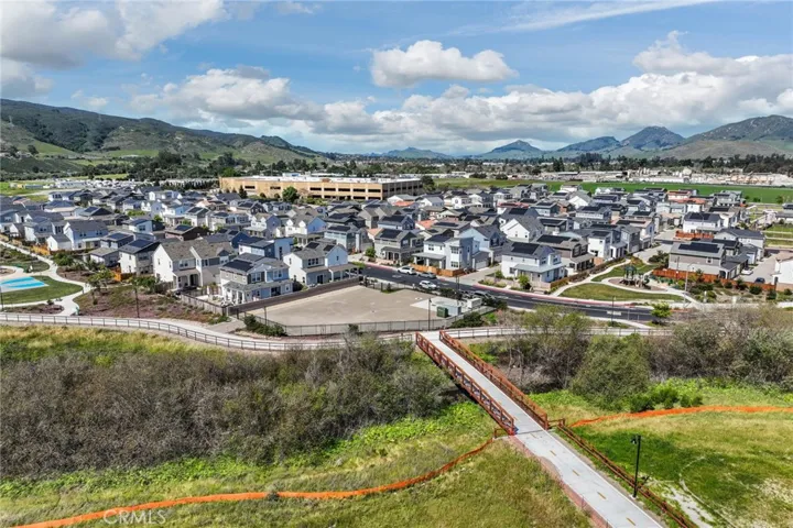194 Earthwood Lane, San Luis Obispo, California 93401