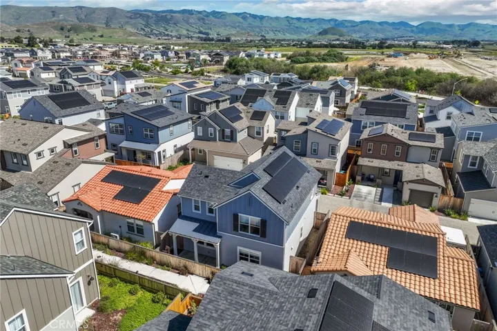 194 Earthwood Lane, San Luis Obispo, California 93401