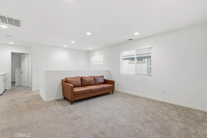 1207 Garnet Court, Colton, California 92324