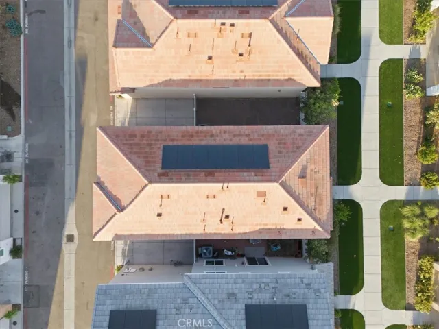 1207 Garnet Court, Colton, California 92324