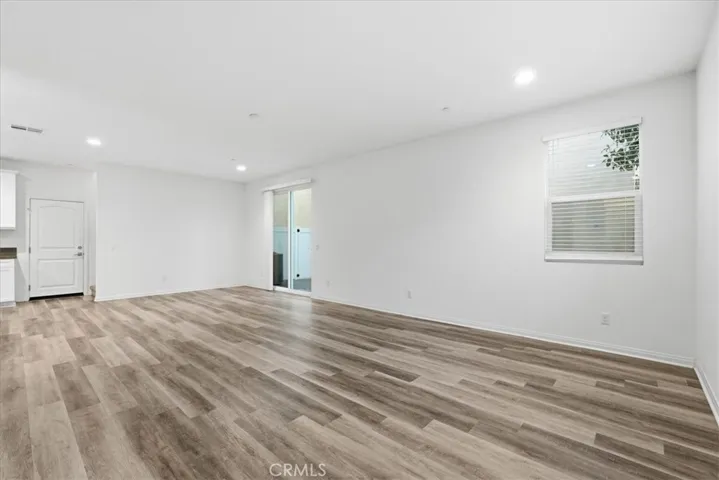 1207 Garnet Court, Colton, California 92324