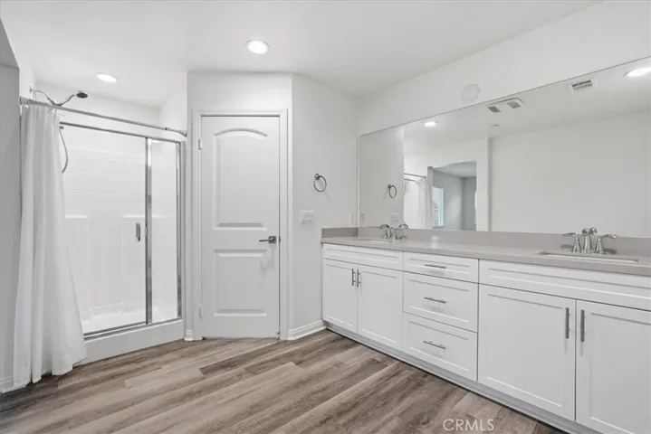 1207 Garnet Court, Colton, California 92324