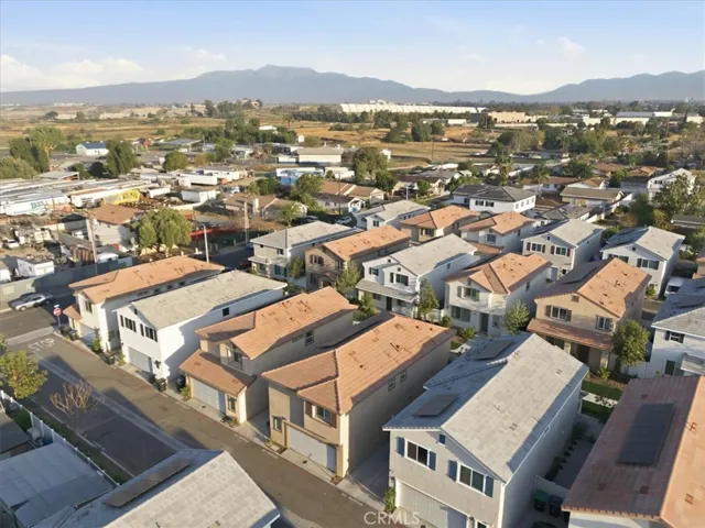 1207 Garnet Court, Colton, California 92324