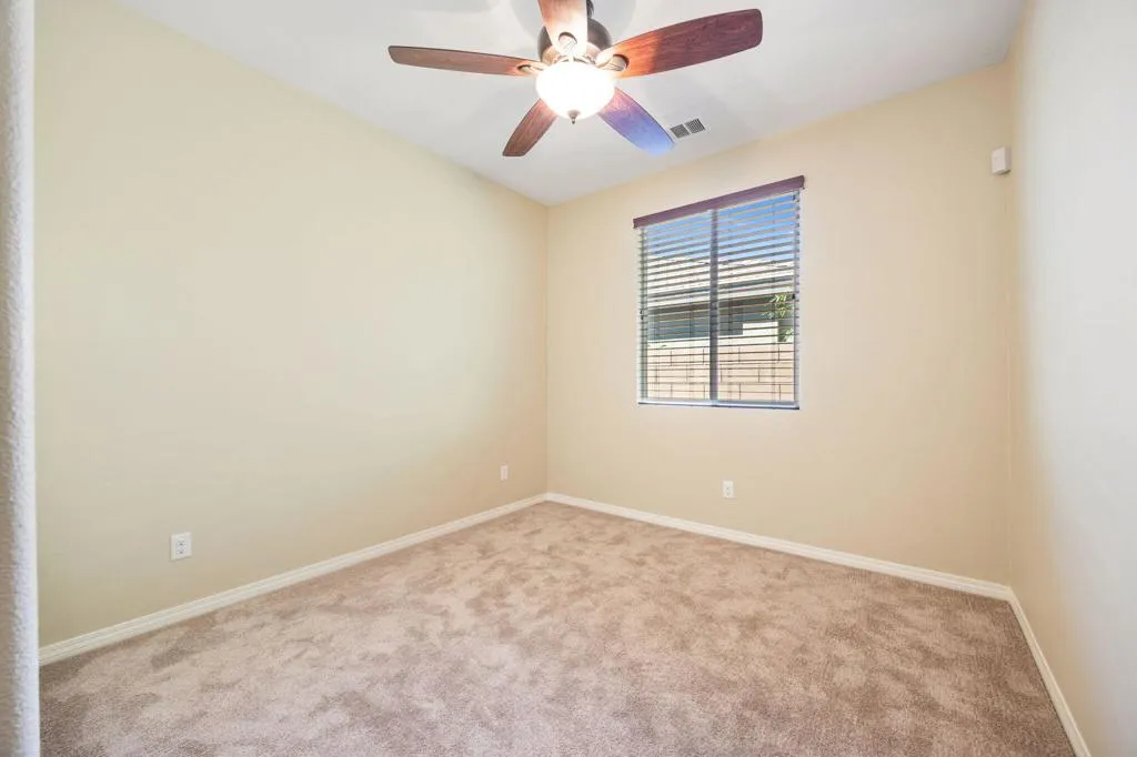 32-web-or-mls-068A9557