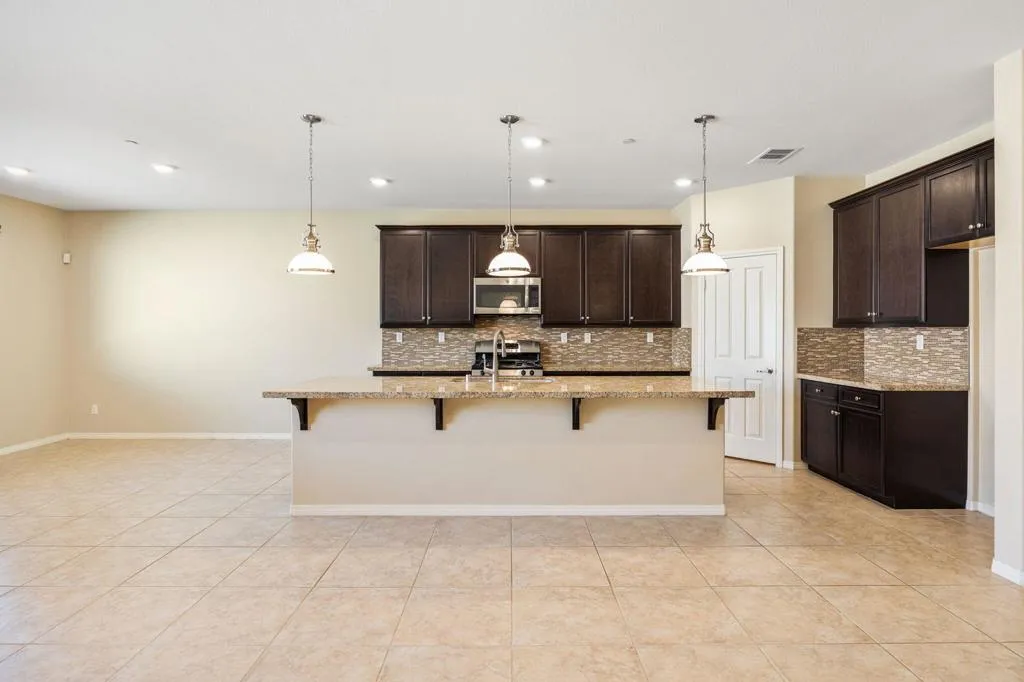 59-web-or-mls-068A9418