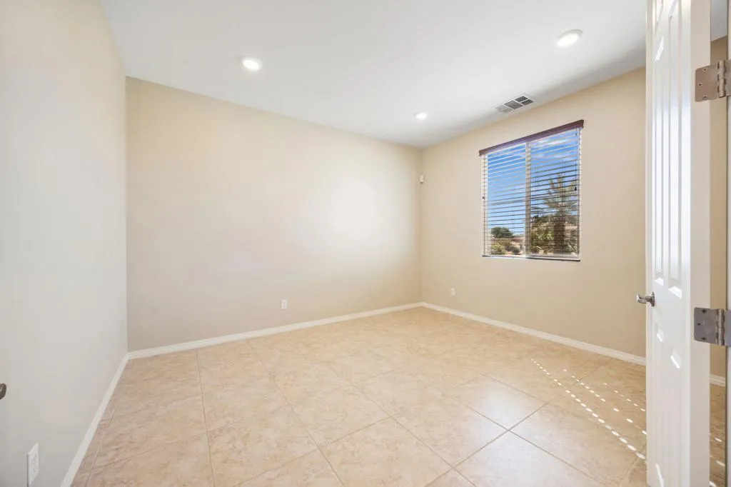 50-web-or-mls-068A9466