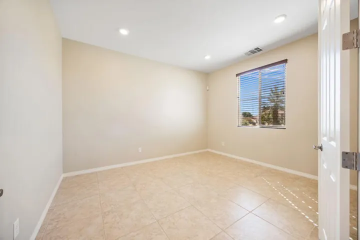 50-web-or-mls-068A9466