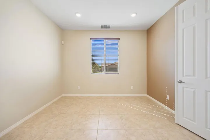 48-web-or-mls-068A9475