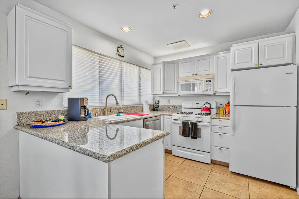 room 2 kitchen 1