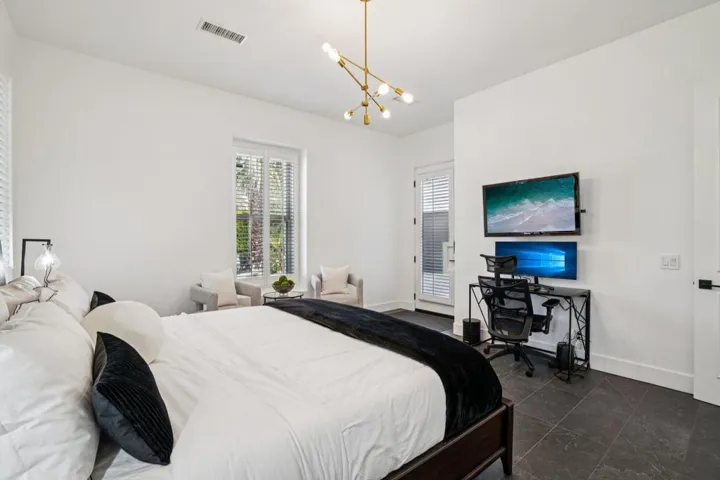 34-web-or-mls-Via Fiora-S2203-034