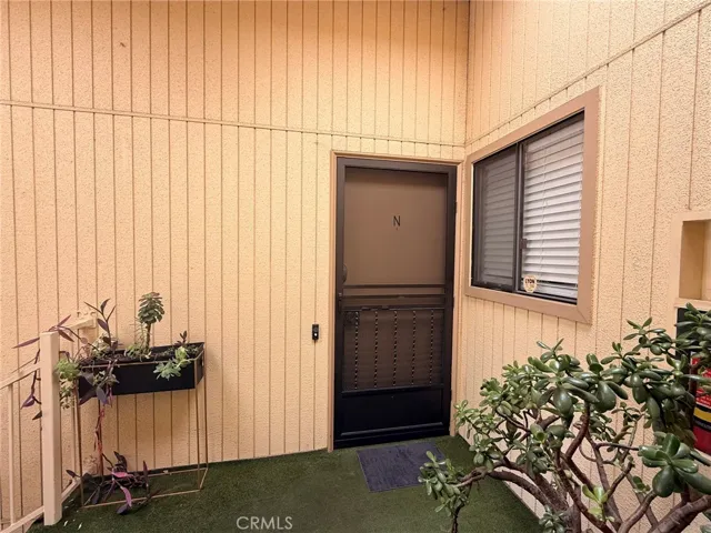861 Ronda Mendoza N, Laguna Woods, California 92637