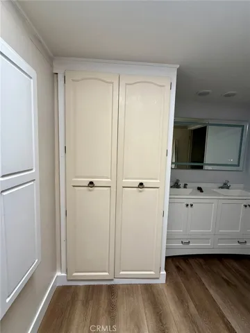 861 Ronda Mendoza N, Laguna Woods, California 92637