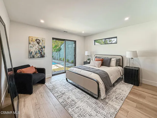 hPrimary Bedroom Suite1