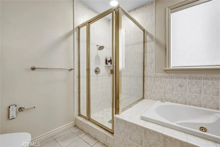 1st floor master bath