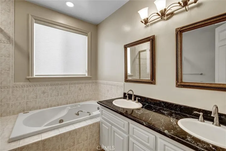 1st floor master bath