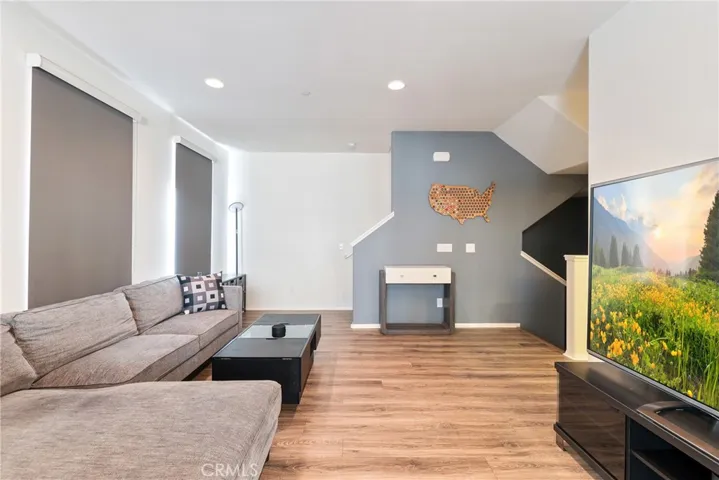 422 W Route 66 29, Glendora, California 91740