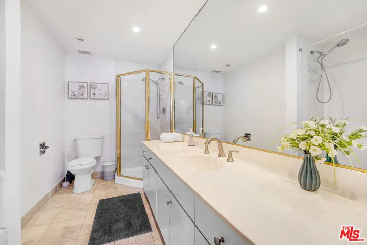 7250 Franklin Avenue 503, Los Angeles, California 90046